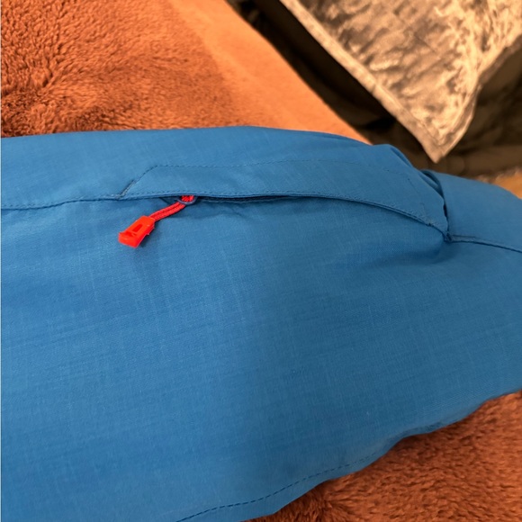 Salomon AdvancedSkin Dry 10K Insulated
Hooded Jacket - Picture 4 of 7